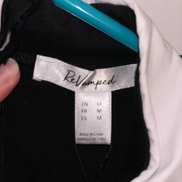 Black and White collar dress - Picture 3 of 3